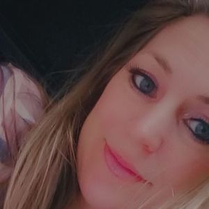 Meet your Posher, Marci